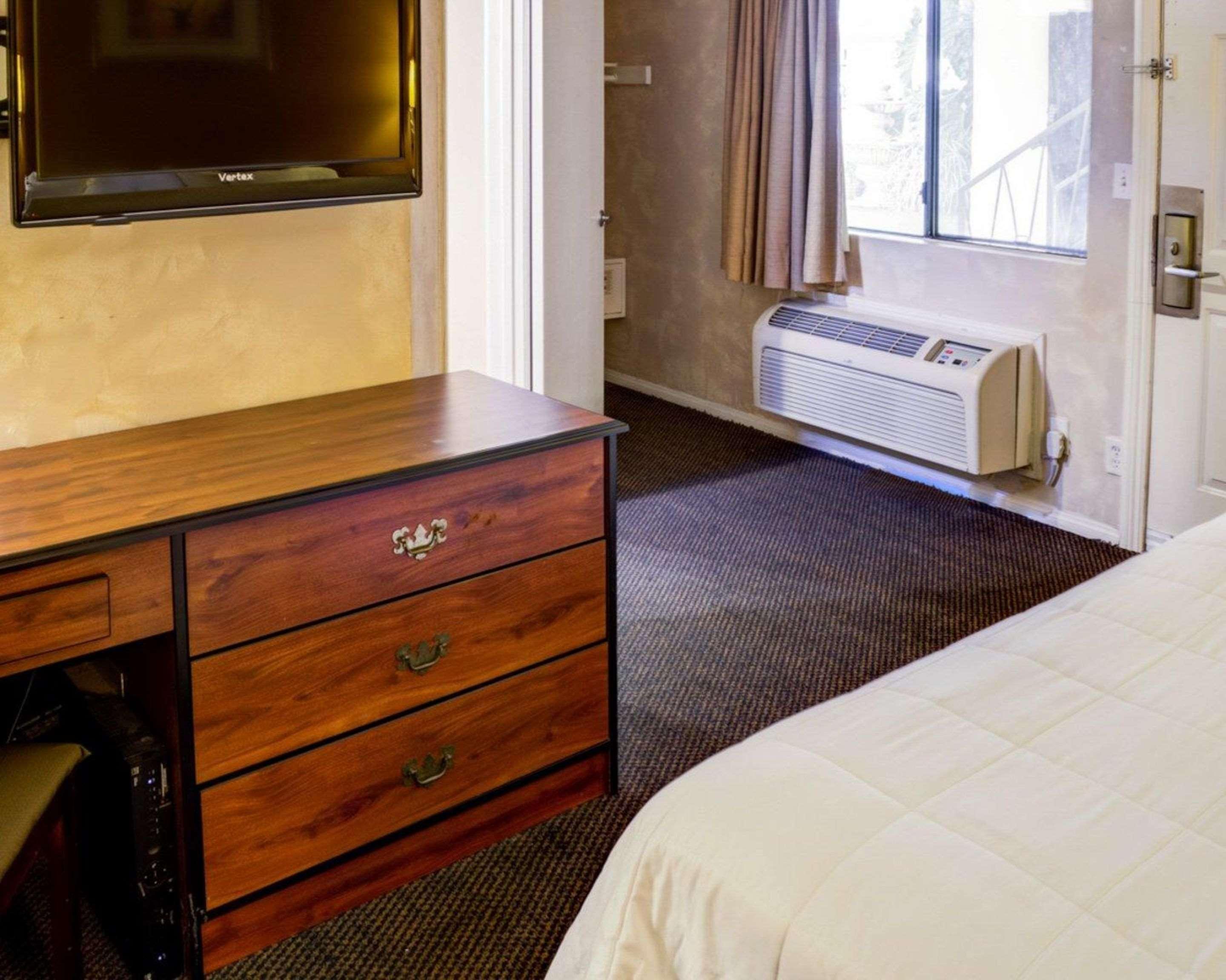 Rodeway Inn Near Venice Beach Los Angeles Bagian luar foto