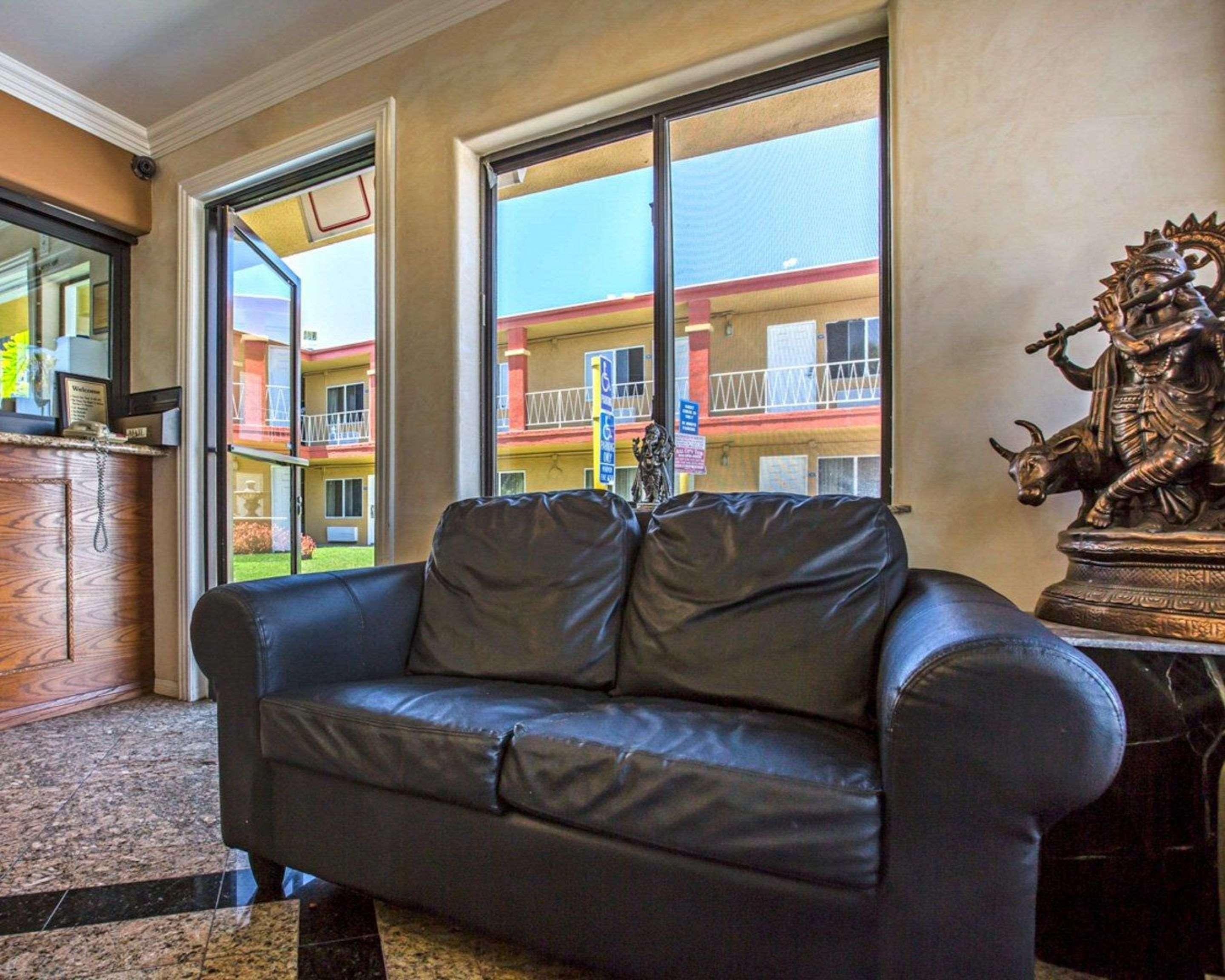 Rodeway Inn Near Venice Beach Los Angeles Bagian luar foto