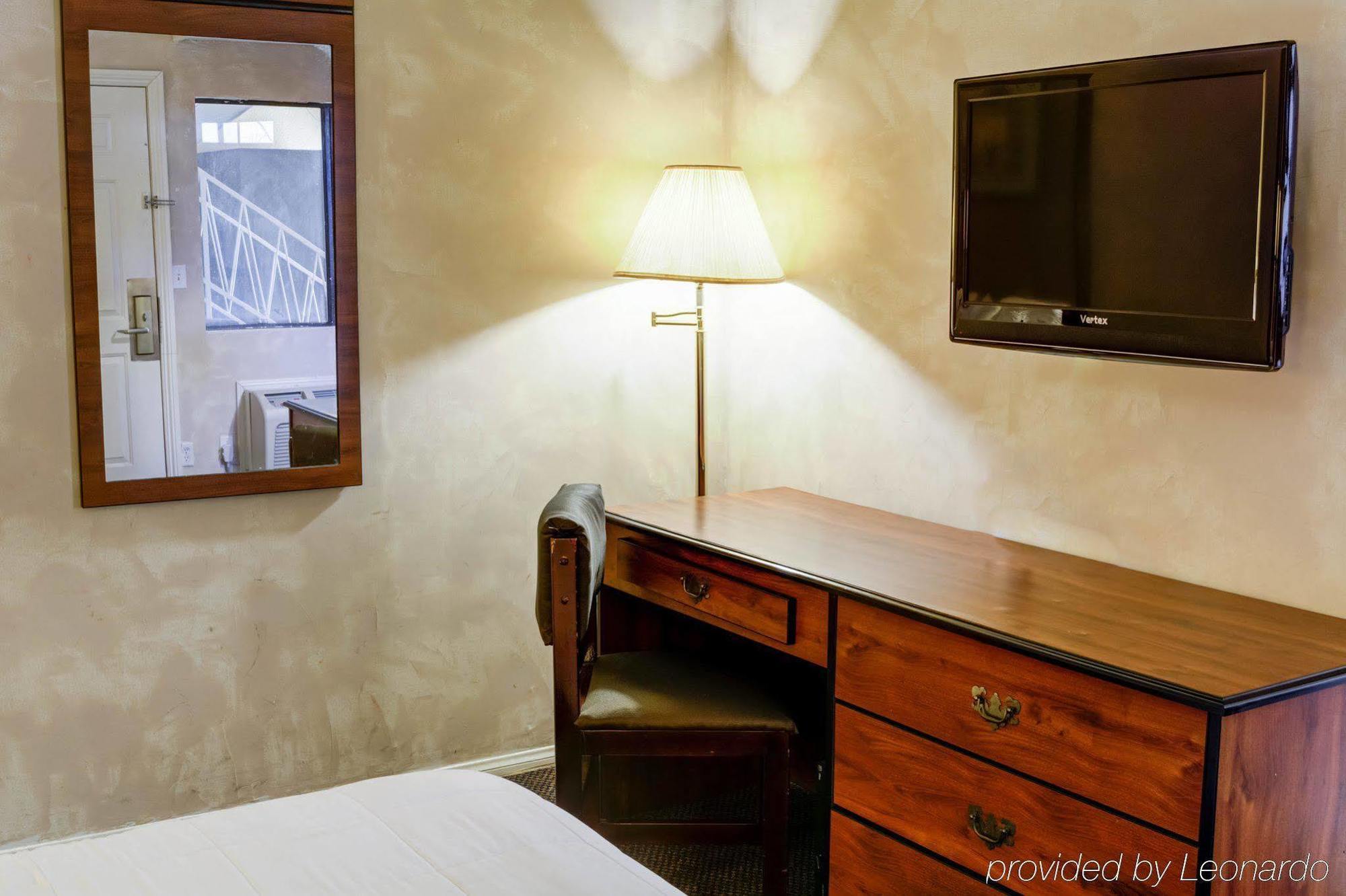 Rodeway Inn Near Venice Beach Los Angeles Bagian luar foto